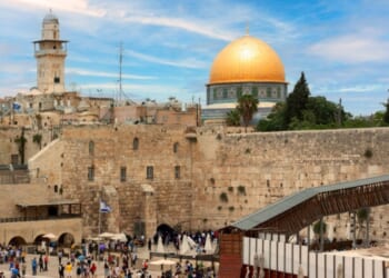 Extremist Israeli politician violates agreements with return to Temple Mount mosque
