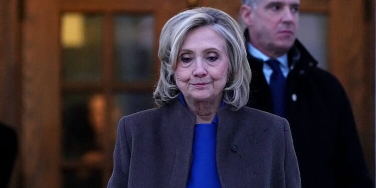 Hillary Clinton mocks Trump, GOP traditional family policy as ‘brain-dead,’ rooted in ‘misogyny’