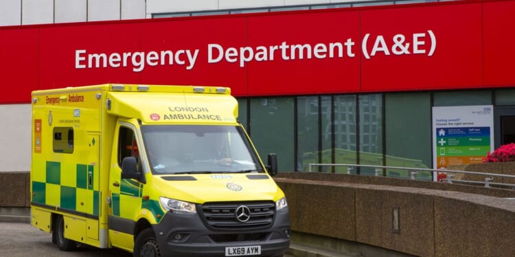 Hospitals flooded as record numbers flock to A&E after deadly virus outbreak | UK | News