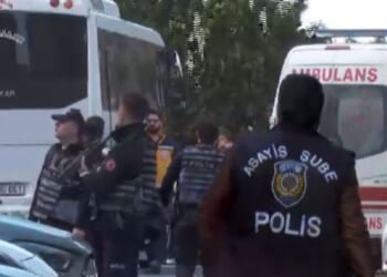 Israeli consulate LIVE: Istanbul chaos as 'gunfire' and armed clashes erupt in Turkey | World | News