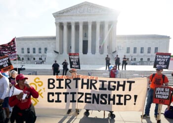Justices Skeptical on Reversing Birthright Citizenship