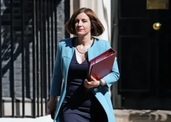 Labour delays trans guidance until after elections as pressure mounts on Bridget Phillipson