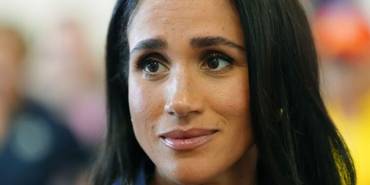 Meghan Markle's friend accused of trolling her over As Ever unboxing | Royal | News