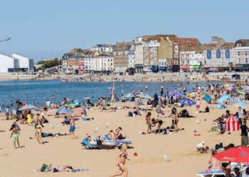 Met Office names exact date UK will be hotter than Greece in April scorcher - new forecast | Weather | News
