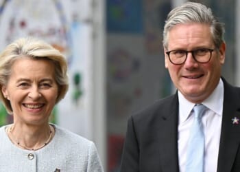 New Brexit betrayal as Keir Starmer could force UK to follow EU rules | Politics | News