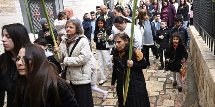 Palestinian Christians prepare for a difficult Easter