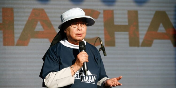 Radio review: Heart and Soul: Faith and revolution in the Philippines and Last Word: Doing death differently