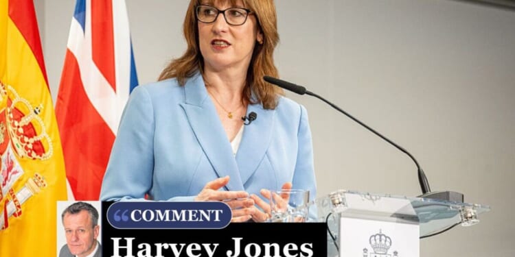 Reeves spends every penny of income tax on welfare - we're in trouble | Personal Finance | Finance