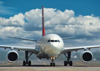 Runway reopens after jet incident leaves passengers 'stranded' | World | News