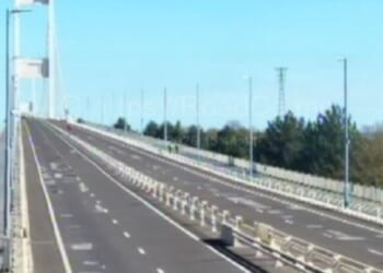 Severn Bridge closed RECAP: M48 traffic delays near England-Wales border | UK | News