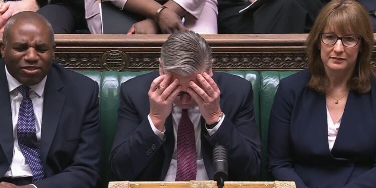 Starmer 'close to tears' in Commons as 'true feelings' laid bare by body language expert | Politics | News