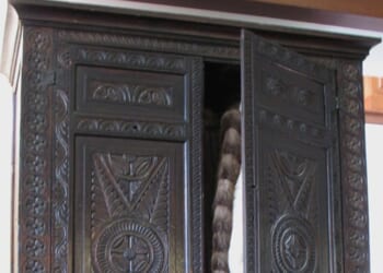 Tale of C. S. Lewis’s Vanishing Cabinet