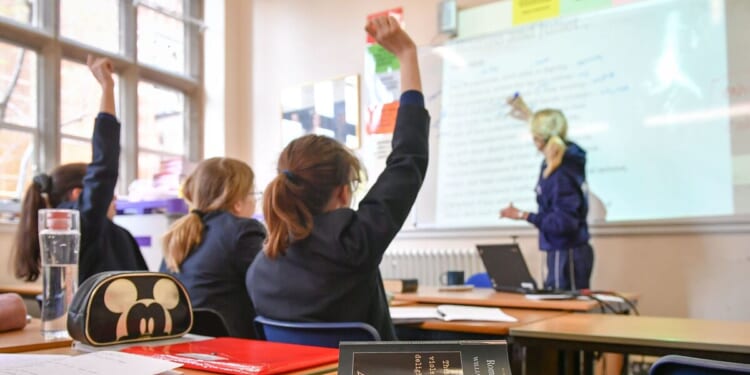 Teenagers are still forced to use mixed-sex toilets at schools | Politics | News