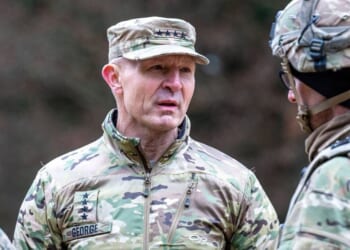 Top US general asked to 'retire immediately' as Pentagon releases statement | US | News