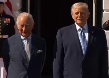 Trump health fears as 'swollen hand' and 'bruising' on show during King Charles arrival | World | News