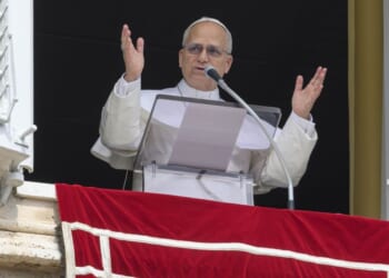 Trump launches extraordinary attack on Pope demanding 'don't criticise me' | US | News