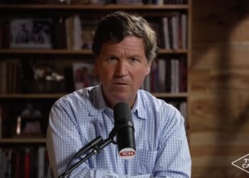 Tucker Carlson blasts Trump's 'vile' Easter post, Paula White's 'sacrilege' at WH lunch: 'Deal-killer'