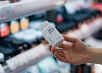 UK health giant with 1,600 shops confirms store closure | UK | News