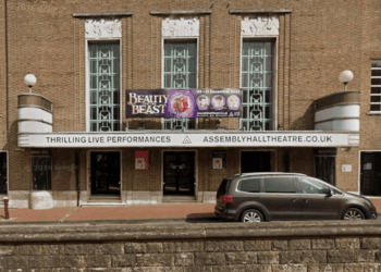 Jewish women left 'frightened' after 'intimidating' chants of 'f**k Israel' break out at council-run theatre