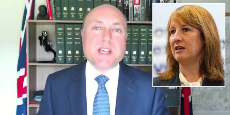 UK pub closures: Rachel Reeves accused of 'attacking British business' as two boozers a DAY forced to close