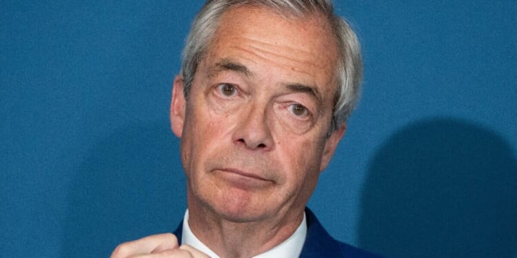 Farage delivers brutal 4-word verdict on Green Party's Zack Polanski | Politics | News