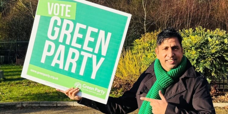 Green Party candidate labels Jewish people 'cockroaches' in vile post | UK | News