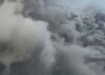 Mayon Volcano LIVE: Eruption in Albay, Phlippines today as smoke fills sky | World | News