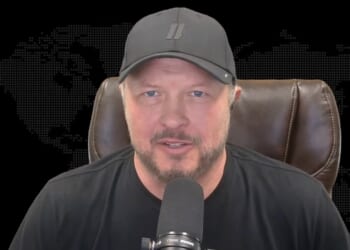 Pastor Larry Ragland apologizes after GOP congressman disputes UFO briefing claims: 'I want to own it'