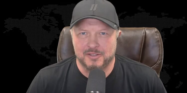 Pastor Larry Ragland apologizes after GOP congressman disputes UFO briefing claims: 'I want to own it'