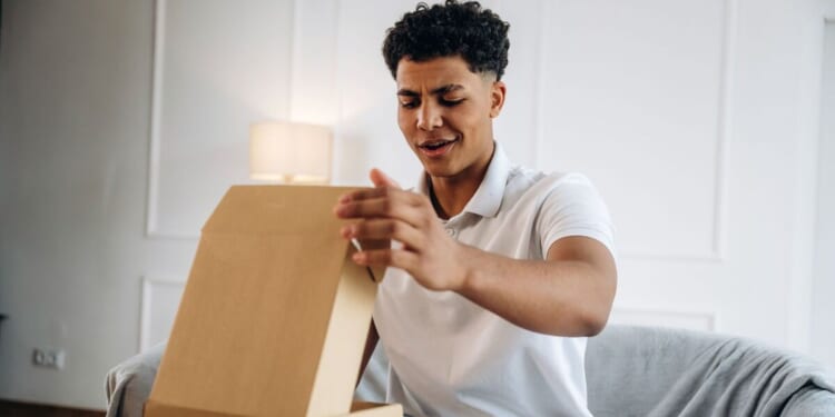 Sinister reason unexpected parcels may appear at your door | UK | News