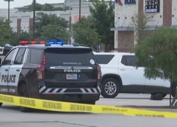 Two killed and three injured after horror shooting at shopping centre | US | News